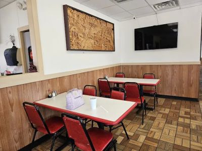 Wall Chinese Cafe 0