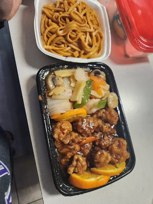 Wok N Roll 5