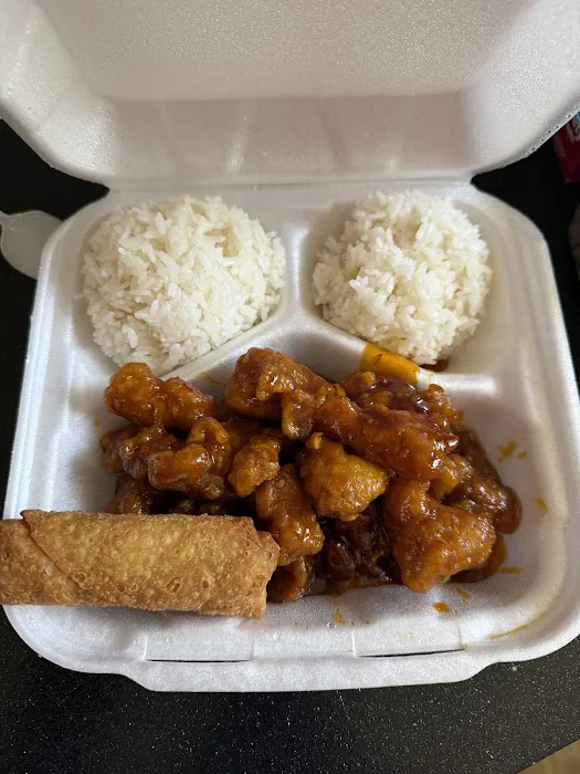 Li's Chinese Kitchen 9