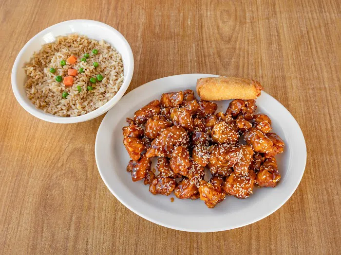 Red Panda Wok & Grill 10