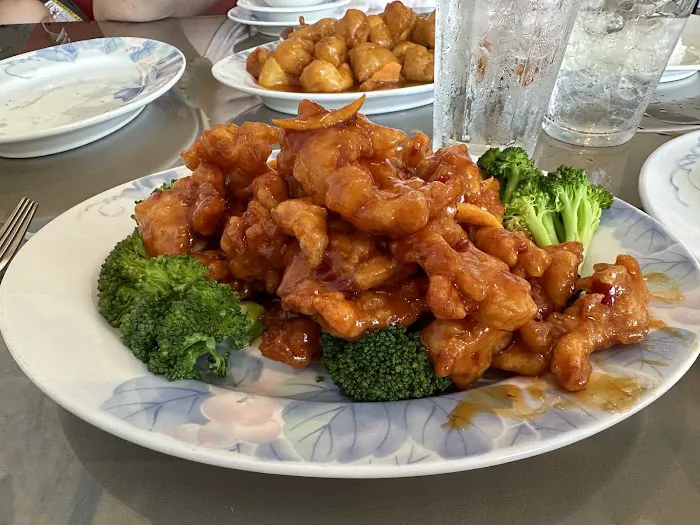 Ying Cafe 9