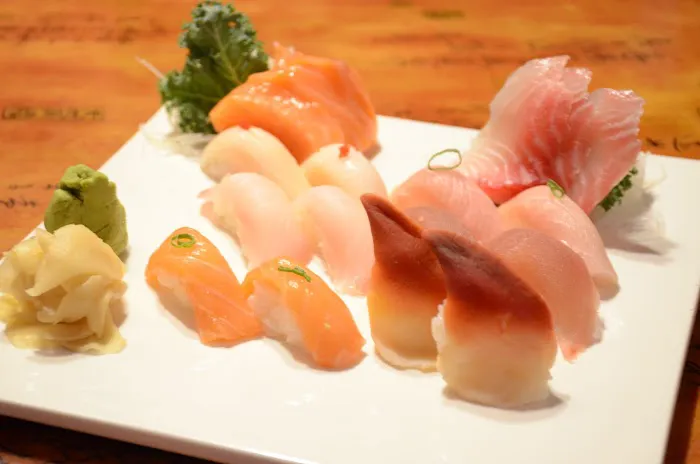 Shanghai Tokyo Chinese Restaurant & Sushi Bar 8