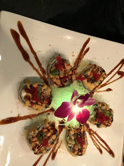 Shanghai Tokyo Chinese Restaurant & Sushi Bar 9