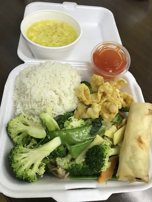 Royal Wok Chinese Restaurant 1