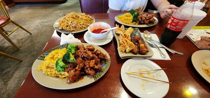 New Young Chow Restaurant 10