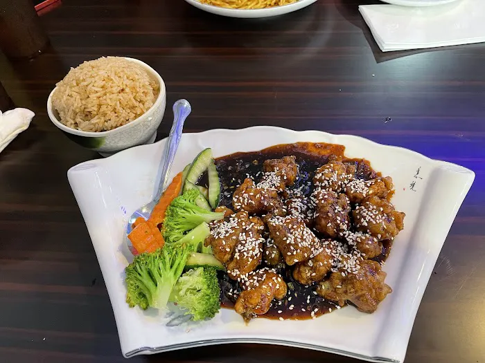Hunan Bistro Middletown 6