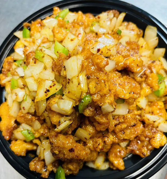 Wok & Roll Chinese Restaurant (Noblesville) 2