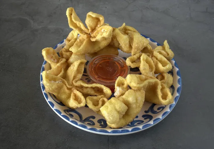 Wok & Roll Chinese Restaurant (Noblesville) 4