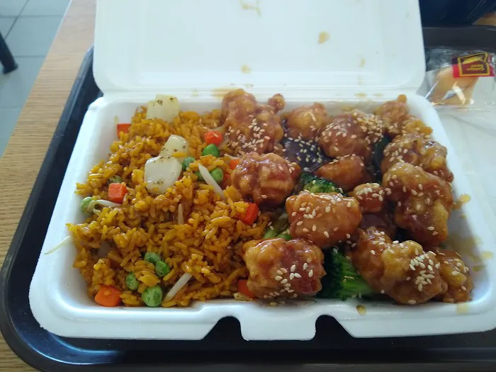 Ming Cheng Restaurant 5