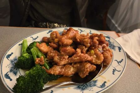 Hunan By the Falls
