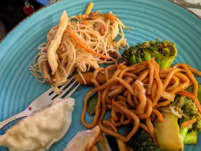 Chois chinese food 0