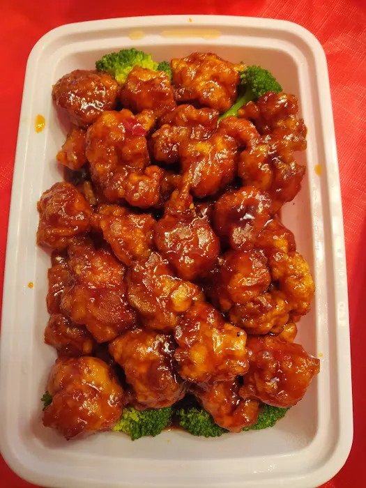 Maggie's China Inn 7