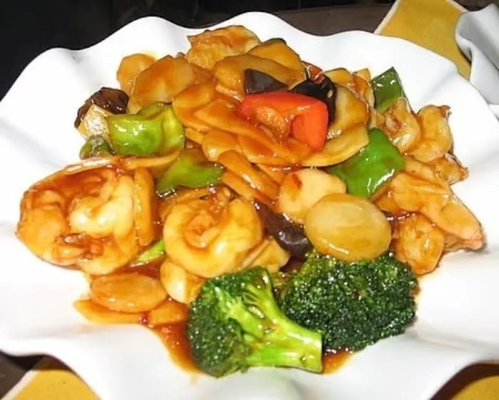 Empire Wok - Chinese Asian Western Fusion Cuisine Food Restaurant Bronx New York 3