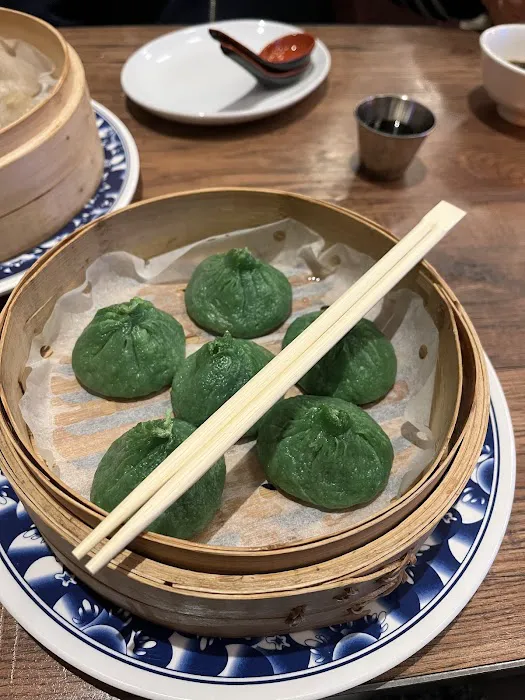 La Salle Dumpling Room 8