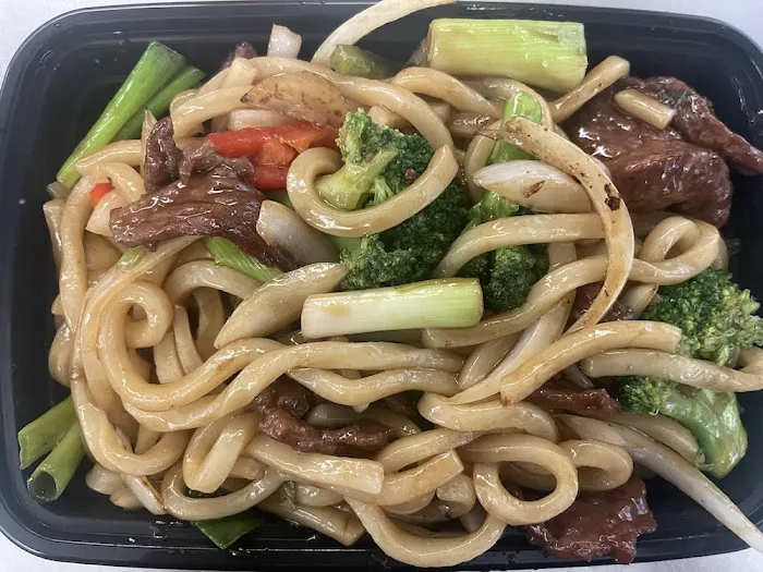 New Style Asian Food - LYNNFIELD 9