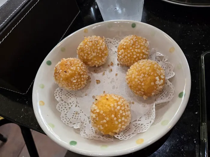 Dim Sum Dumpling House 5