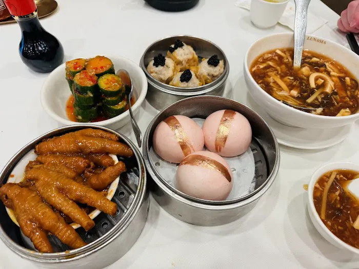 Lunasia Dim Sum House 2