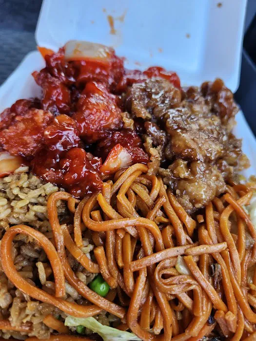 Peking Wok 6