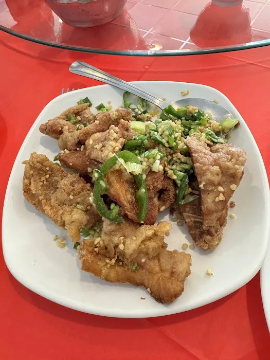 Golden City Chinese Cuisine 8