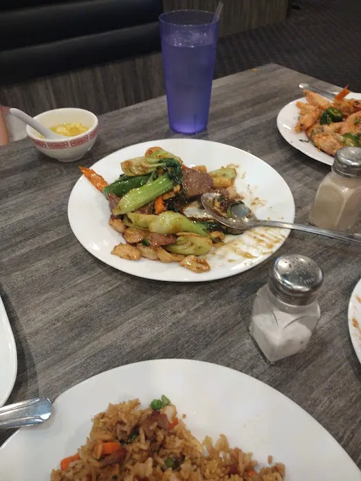 Golden City Chinese Cuisine 9