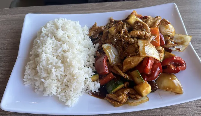 Gourmet Palace China Bistro 7