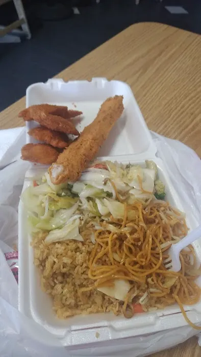 Louisiana Fried Chicken/Chinese food 7