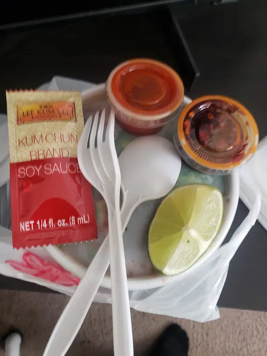 Lee's Chinese Fast Food 7