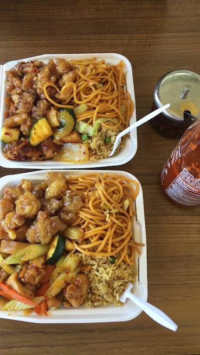 Lee's Chinese Fast Food 5
