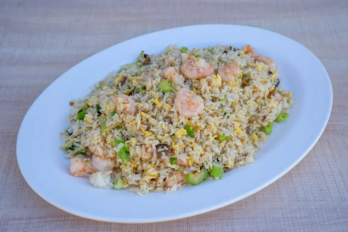 L V Seafood Restaurant 7