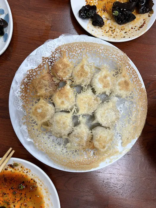 Sunny Dumpling House 小哥包子鋪 8