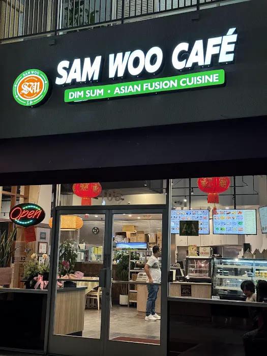 Sam Woo Cafe 6