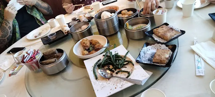 Lunasia Dim Sum House 3