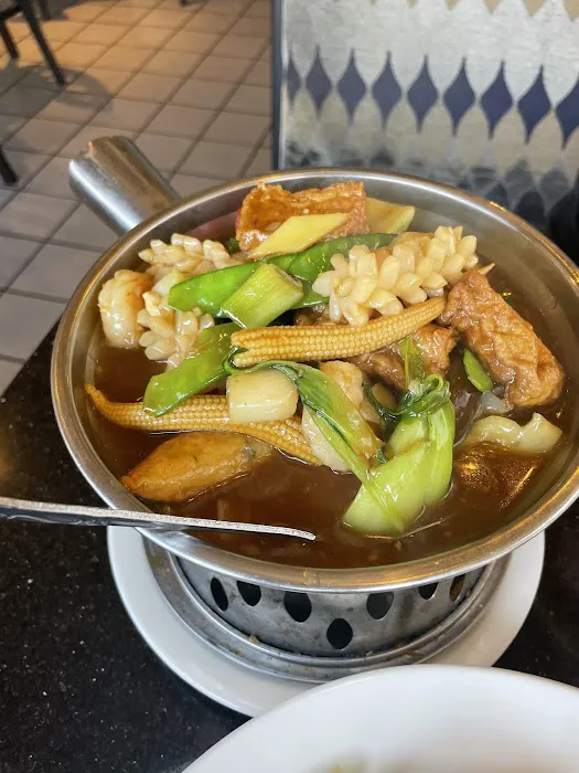 Kim Tar Restaurant 9
