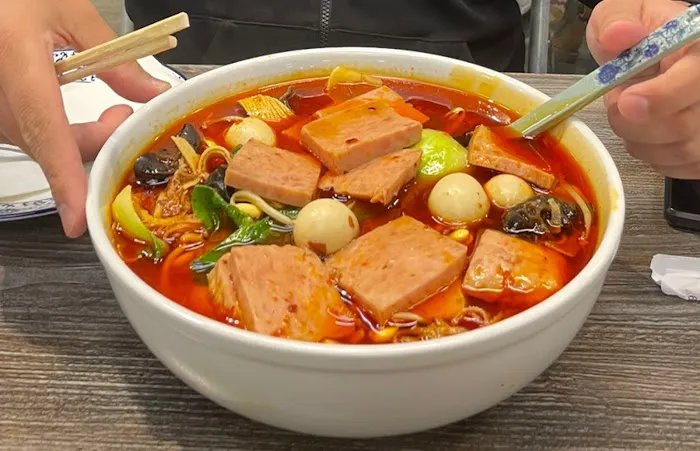 Yummy Noodle Kitchen 3