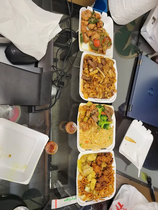 Wok & Roll 8