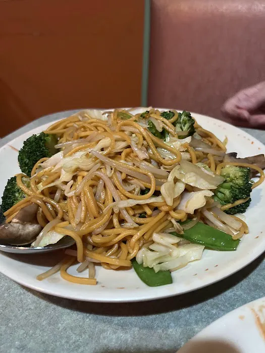 Golden Wall Chinese Cuisine 1