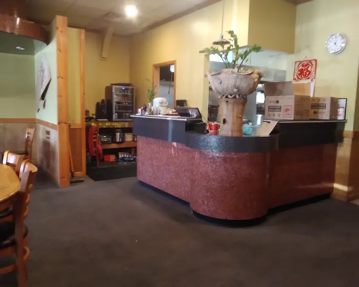 Family Wok Chinese Restaurant 6