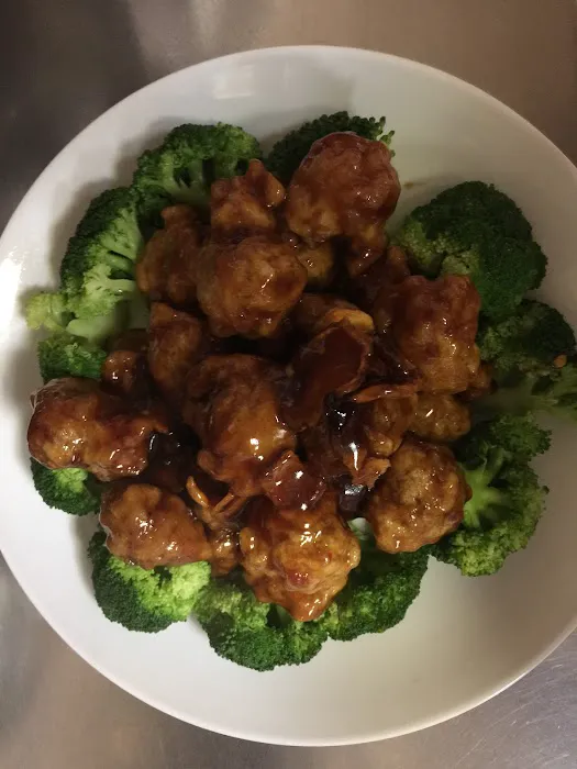 Ling Ling Chinese Restaurant 3