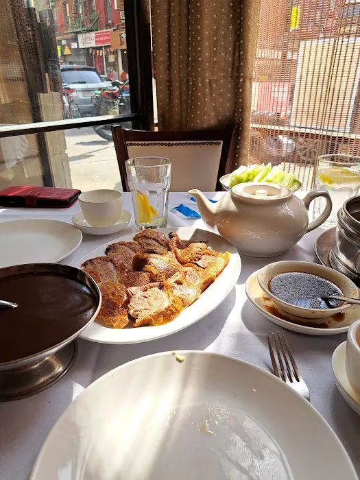 Peking Duck House 5