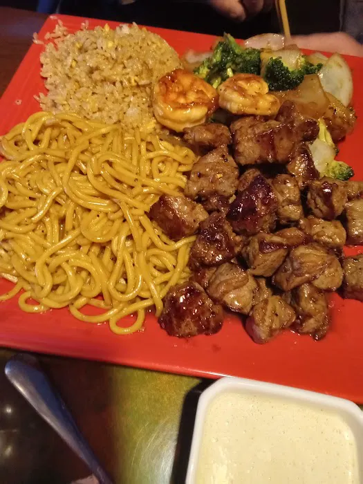Feng Bistro 7