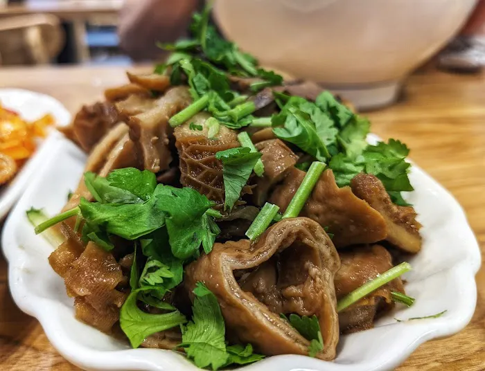 JiBeiChuan Noodle House 季北川花胶鸡米粉 5