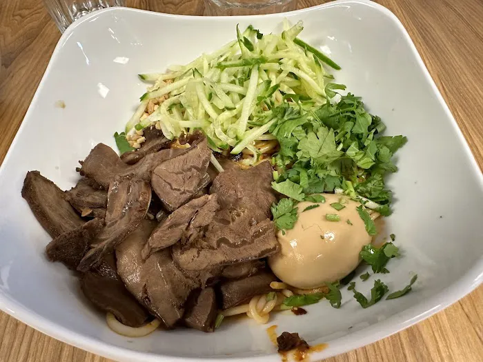 JiBeiChuan Noodle House 季北川花胶鸡米粉 2