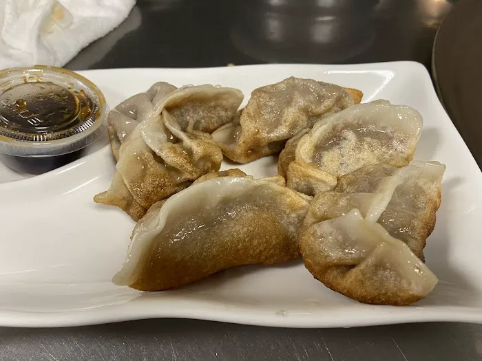 Happy Dragon Restaurant 7