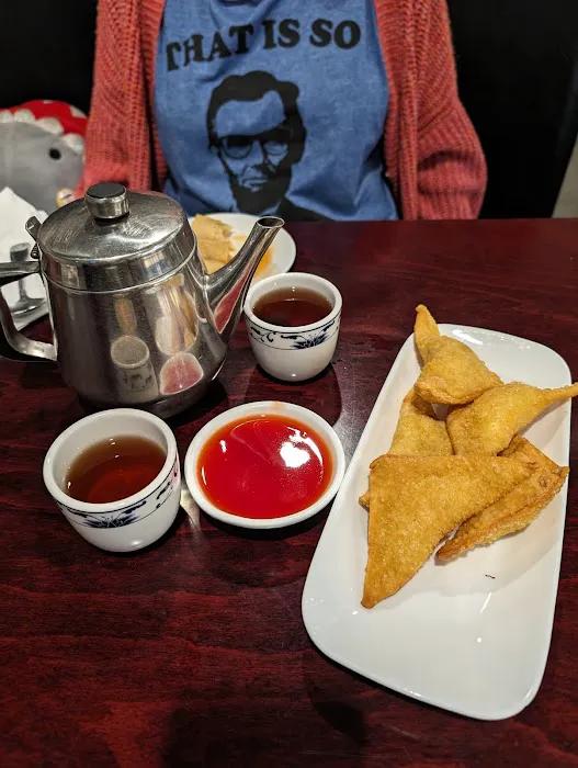 Happy Dragon Restaurant 4