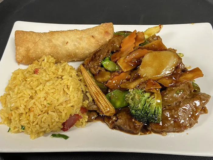 Happy Dragon Restaurant 5
