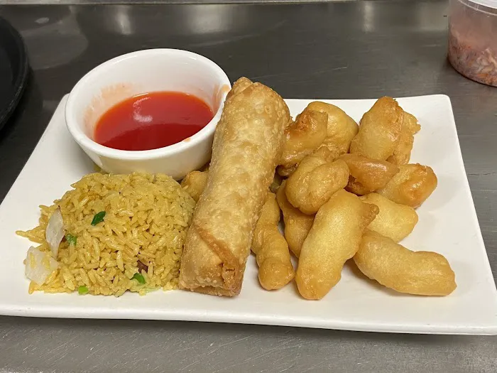 Happy Dragon Restaurant 6