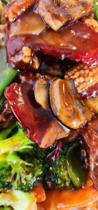 Yummy Yummy Chinese Restaurant 8