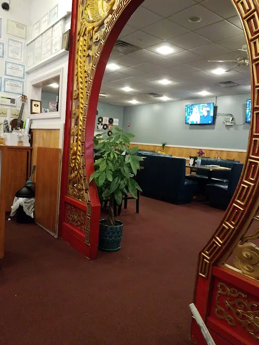 Golden Dragon 10