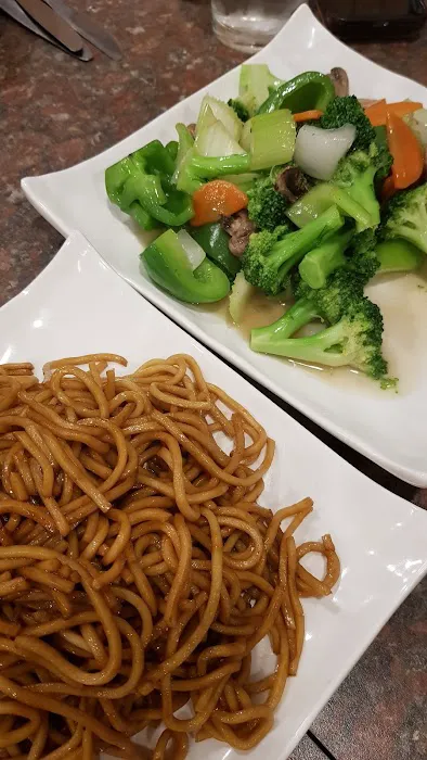 Golden Dragon 8