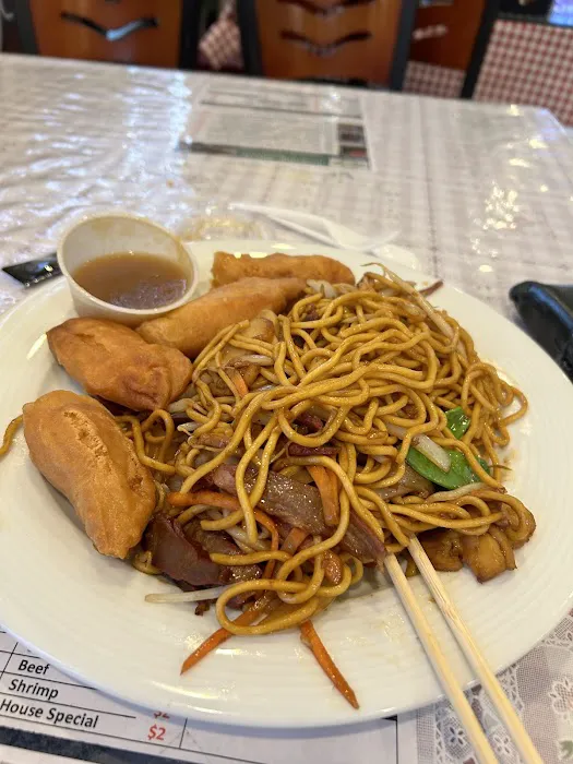 Lowell Asian Bakery and Restaurant 7